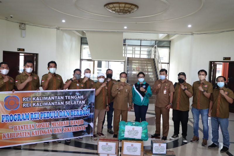 Perempuan Berperan Dalam Pembangunan di Daerah