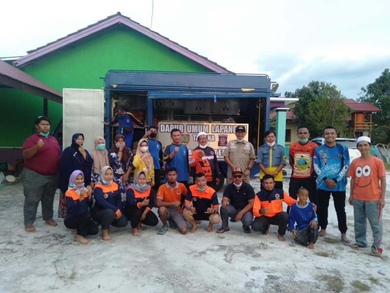 Relawan Kalsel Bantu Korban Banjir, Pembak Katingan Sampaikan Apresiasi