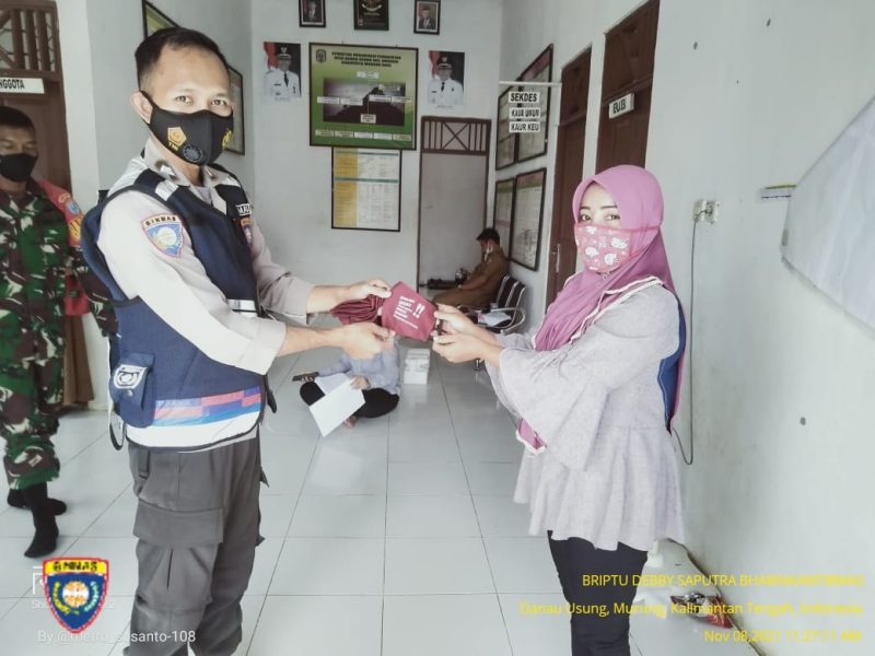 Hadiri Kegiatan, Briptu Debby Saputra Ingatkan Warga Hindari Pungli dan Jangan Bakar Lahan