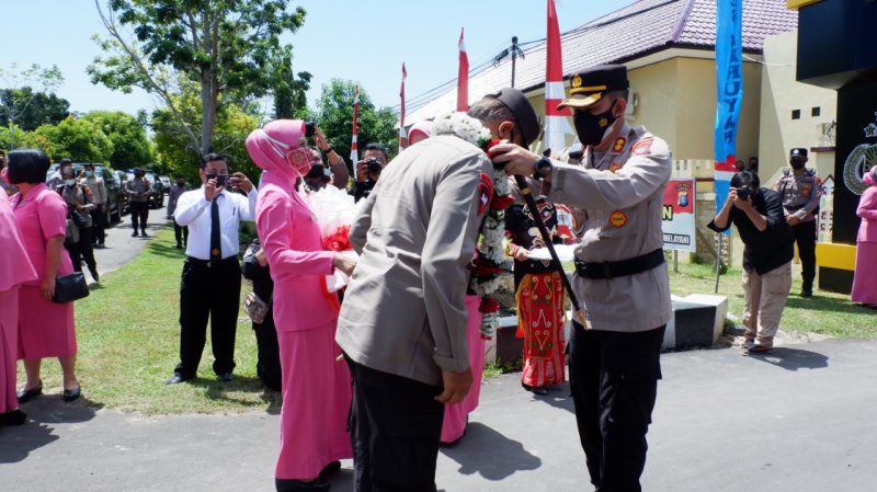 Aipda Rodie Imbau Warga untuk Taat Prokes Covid-19