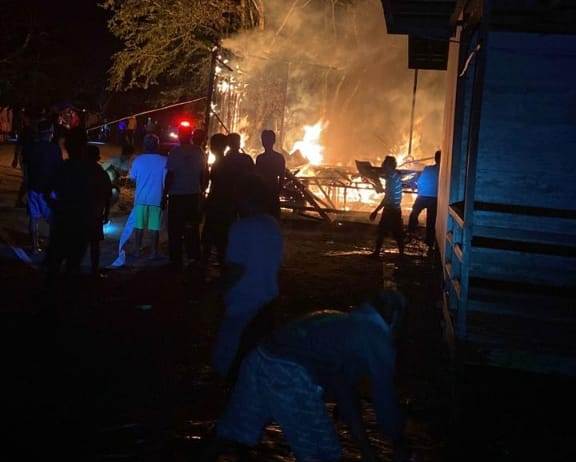 Diduga Korsleting Listrik, Rumah Warga Telangkah Ludes Terbakar