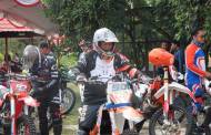 Dihadiri Kapolda Kalteng, Polres Katingan Gelar Trail Adventure dan Bagikan Bansos