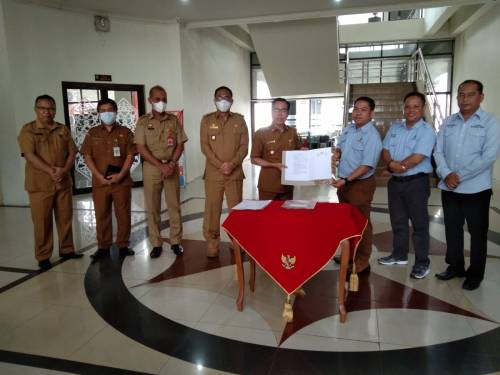 Pemkab Katingan Terima Bantuan Dana Hibah Rp. 750 Juta dari PT. RMU
