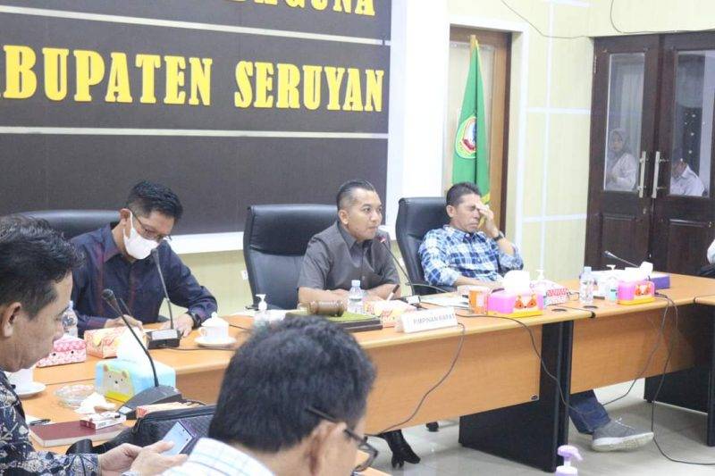 DPRD Gelar Paripurna Penyampaian Evaluasi Gubernur Terhadap Raperda APBD 2021
