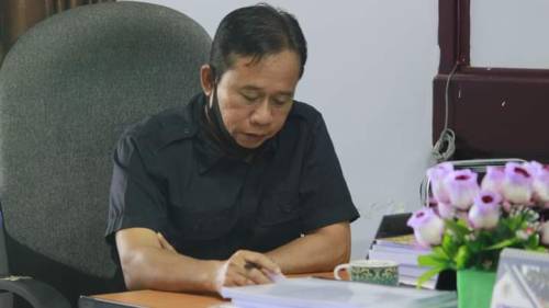 Dewan Sarankan Cari Tempat Representatif untuk Stadion Sepak Bola