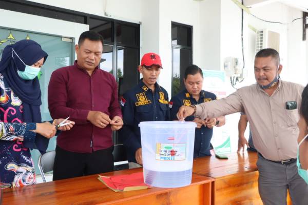 Polres Seruyan Musnahkan Barbuk Narkotika Jenis Sabu