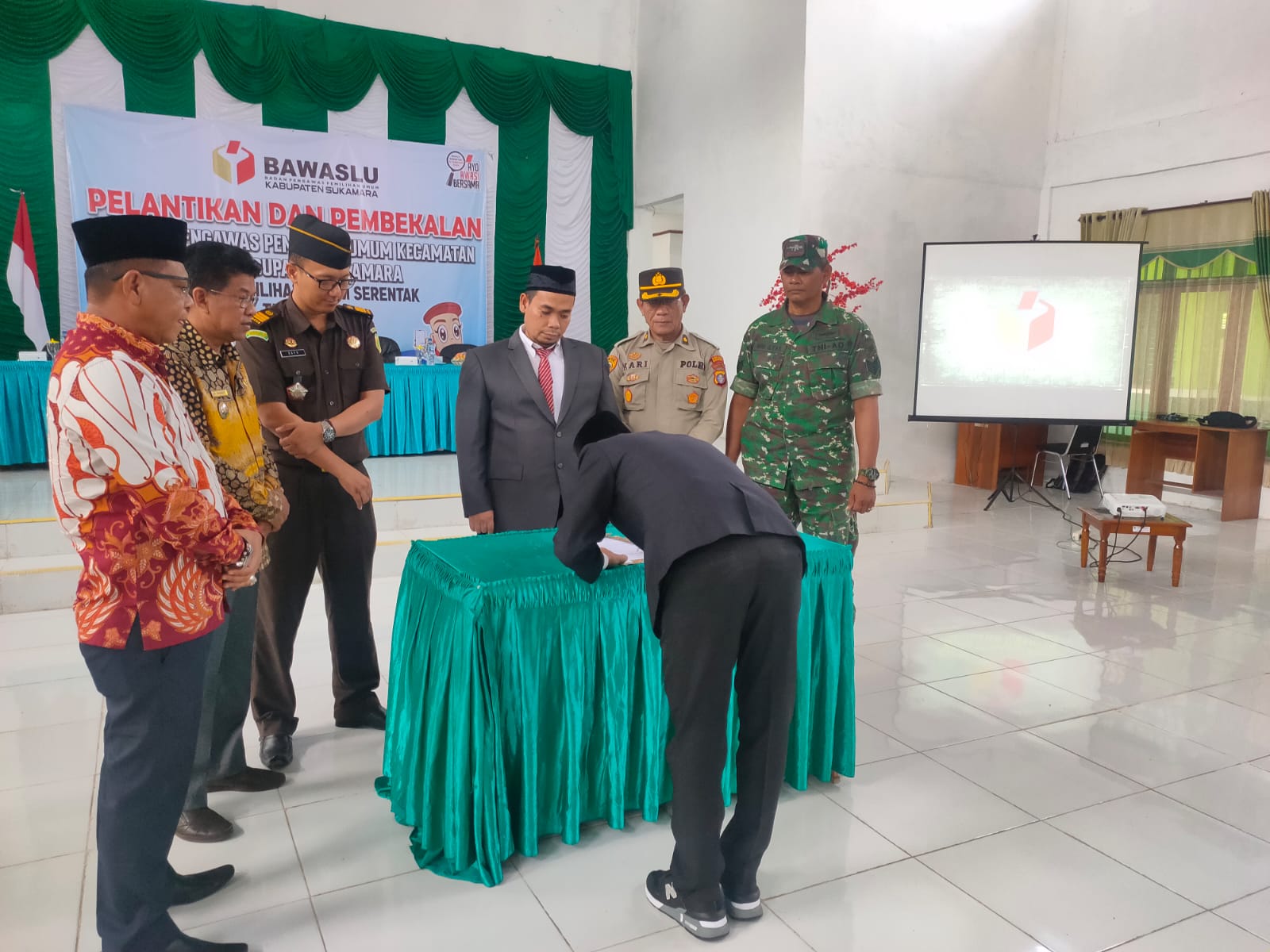 Panwaslu Kecamatan Diminta Netral dan Penuh Tanggung Jawab