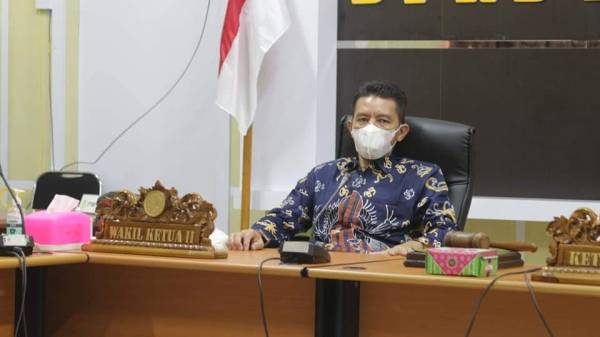 Pendistribusian Bahan Pokok di Pasaran Harus Diawasi