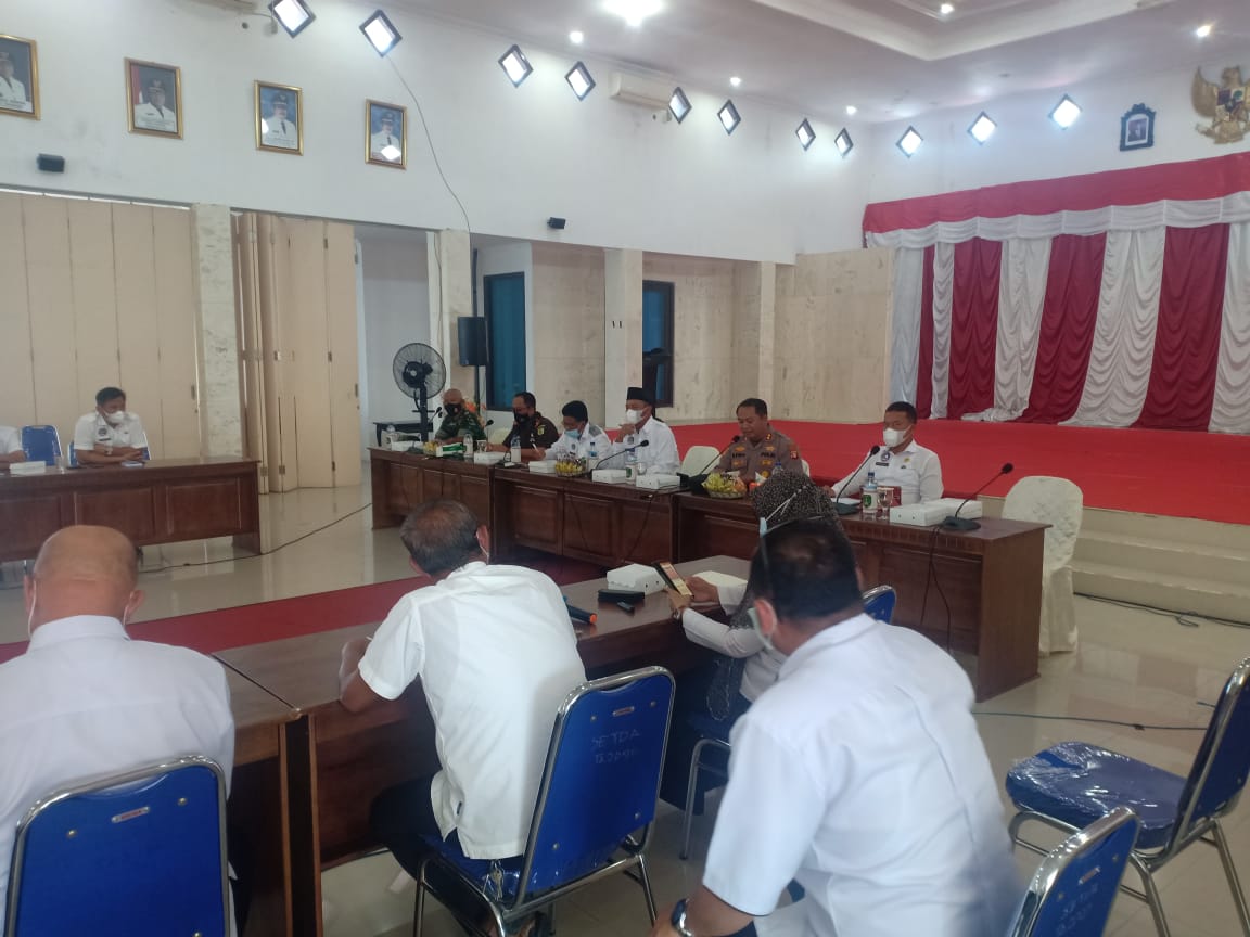 Vaksinasi Harus Mampu Mencapai Seratus Persen