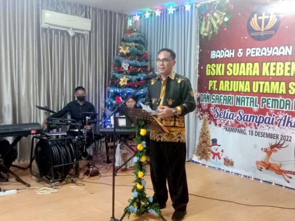 Wabup Katingan dan Rombongan Laksanakan Safari Natal di Kecamatan Kamipang