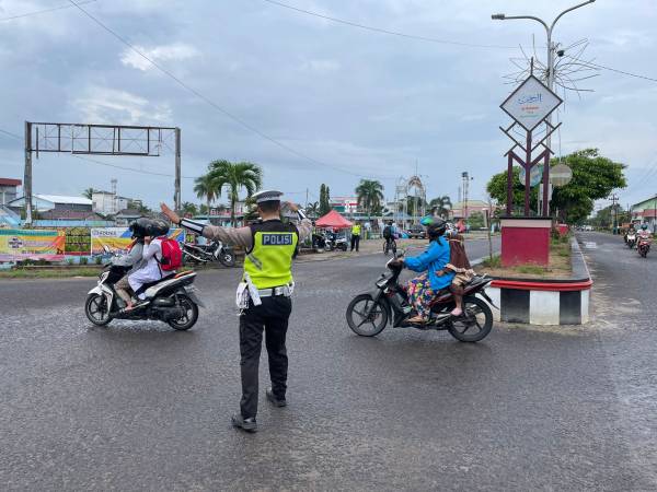Satlantas Polres Seruyan Laksanakan Giat Pengaturan