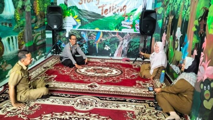 Satbinmas Polres Seruyan Silaturahmi ke Dispursip