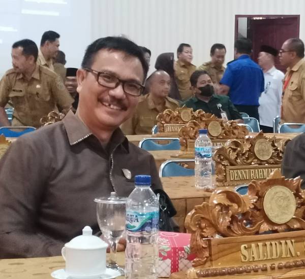 Masyarakat Desa Riam Batang Harapkan Kehadiran Tenaga Kesehatan