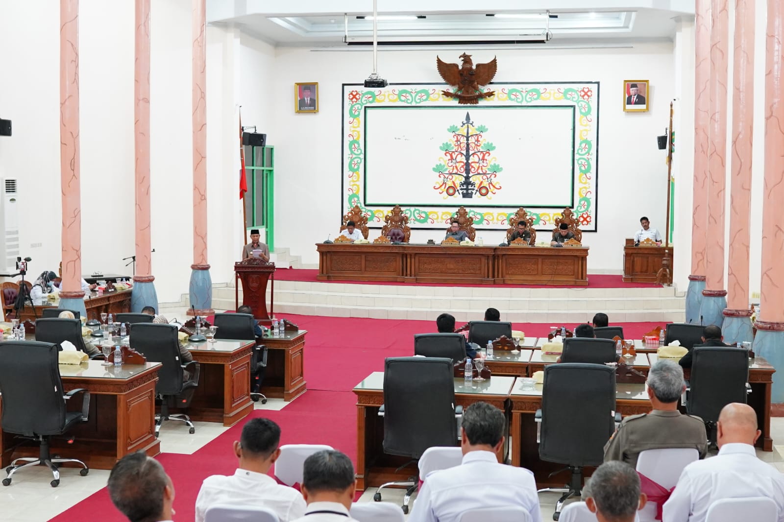 Bupati Sukamara Serahkan DPA ke Masing-masing OPD