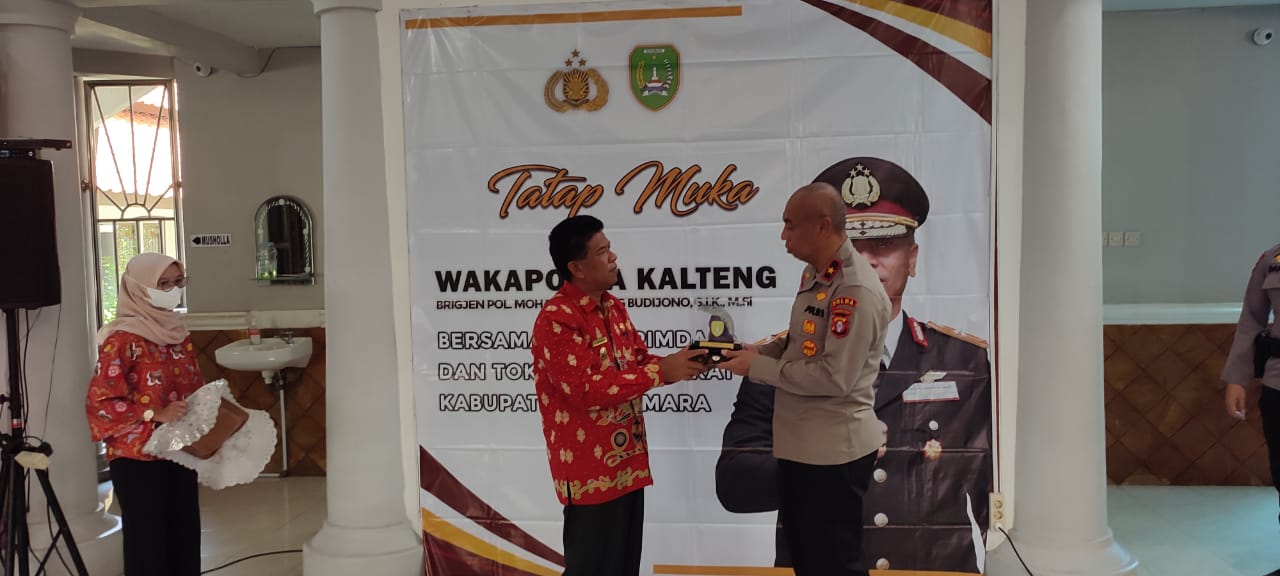 Wabup Sukamara Menyambut langsung Kunjungan Wakapolda Kalteng