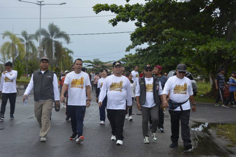 Pj. Bupati Katingan Hadiri Jalan Sehat Pemilu Damai Serentak Tahun 2024