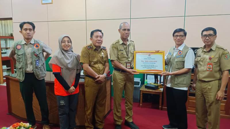 Pemkab Katingan Terima Dukungan Logistik dan Peralatan Penanganan Banjir dari BNPB Kalteng