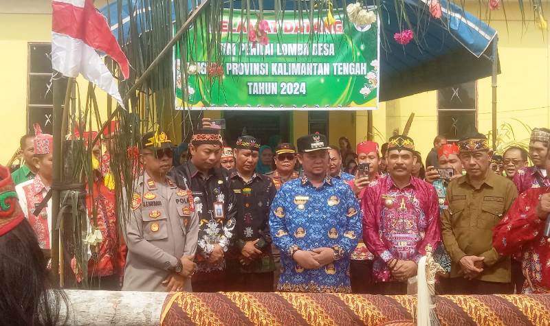 Pj. Bupati Katingan Sambut Kedatangan Tim Penilai Lomba Desa di Hampalit
