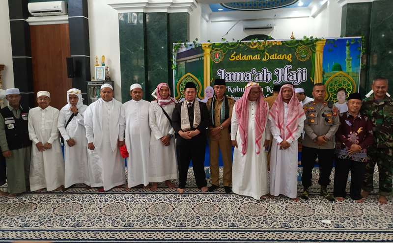 Pj. Bupati Sambut Kedatangan Rombongan Jamaah Haji Kabupaten Katingan