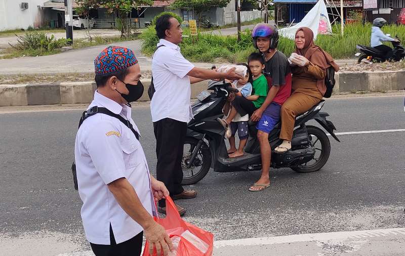 CASN Katingan Berbagi Takjil, Bentuk Ungkapan Syukur Pengangkatan Dipercepat