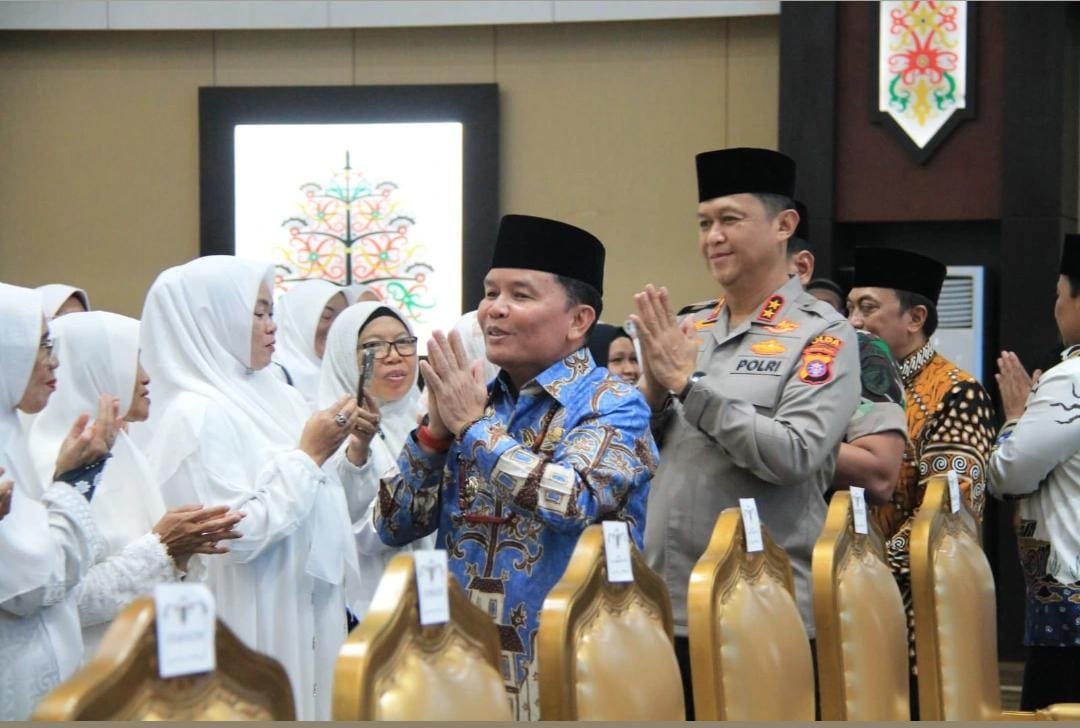 Gubernur Agustiar Sabran Silaturahmi Dengan Jamaah Calon Haji Kalteng