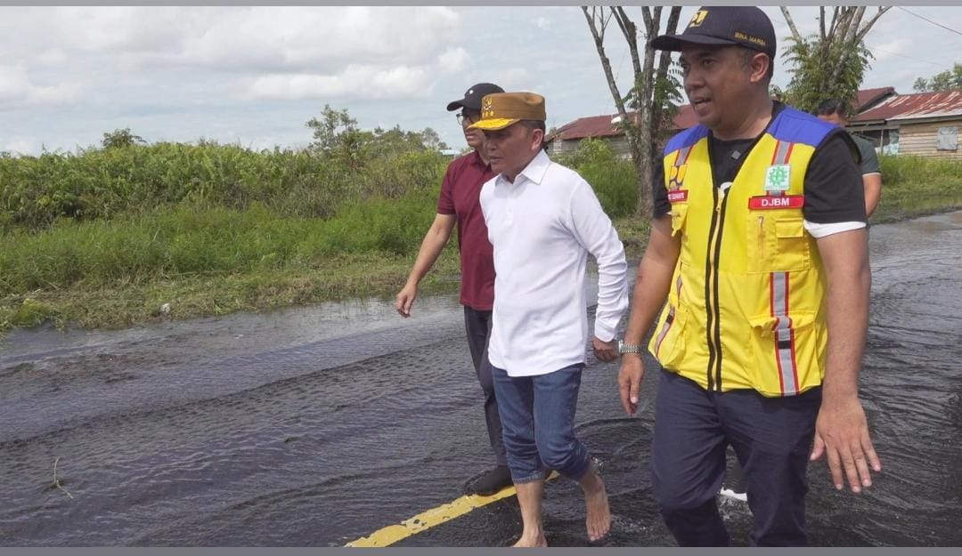 Tinjau Jalan Rusak, Ini Kata Gubernur Kalteng