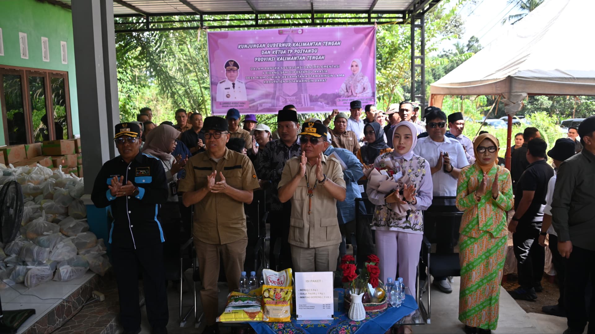 Gubernur Hadir Melayani Masyarakat