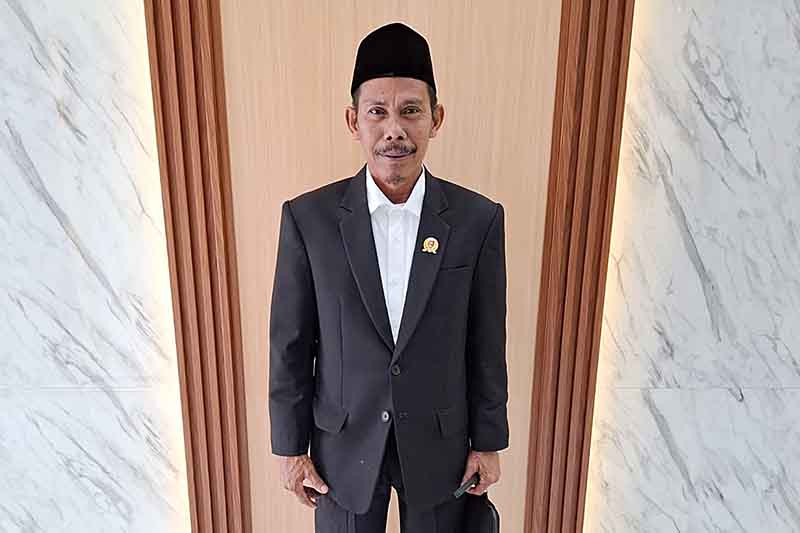 DPRD Minta Gubernur Prioritaskan Sarpras Masyarakat