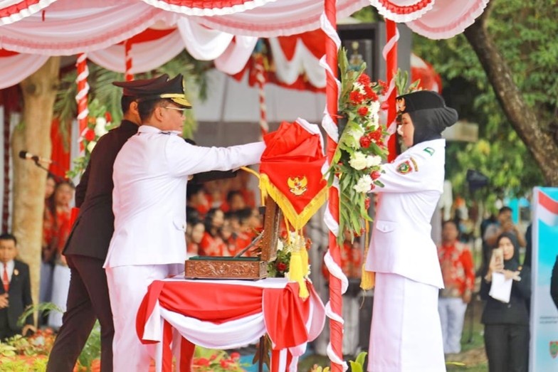 Gubernur Kalteng Inspektur Upacara Peringatan HUT ke-80 Kemerdekaan RI