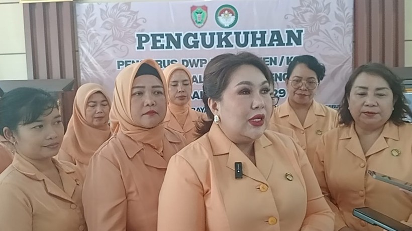 Pengurus DWP Kabupaten dan Kota Dikukuhkan