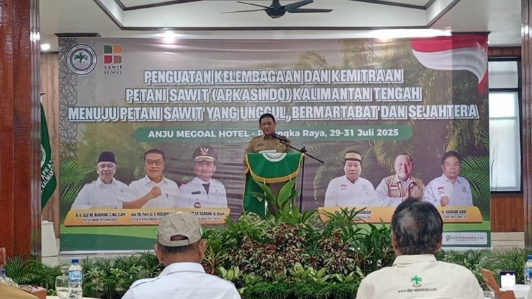 Tingkatkan Kapasitas Petani Sawit dalam Kelembagaan dan Kemitraan
