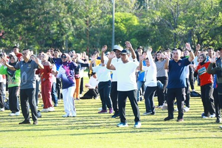 Gencarkan Gaya Hidup Sehat Melalui Senam Bersama