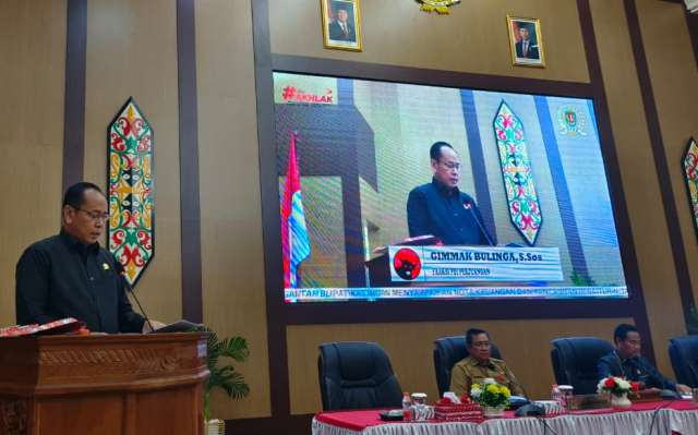 Fraksi PDI Perjuangan Setuju Raperda Perubahan APBD Dibahas Lebih lanjut Agar Menjadi Perda