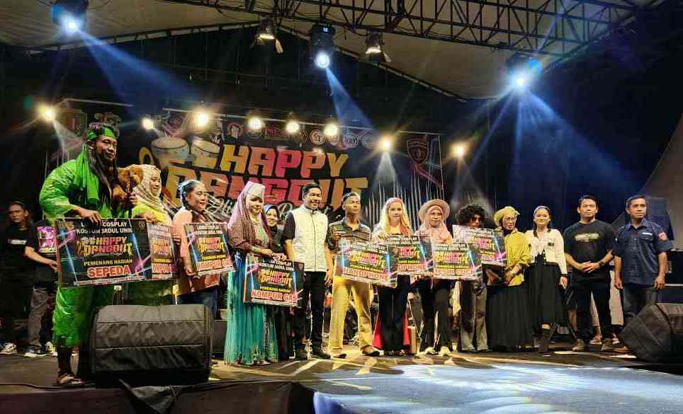 Hapakat Sukses Gelar Acara Happy Dangdut dan Lomba Cosplay Kostum Jadul Era 1970-1990-an