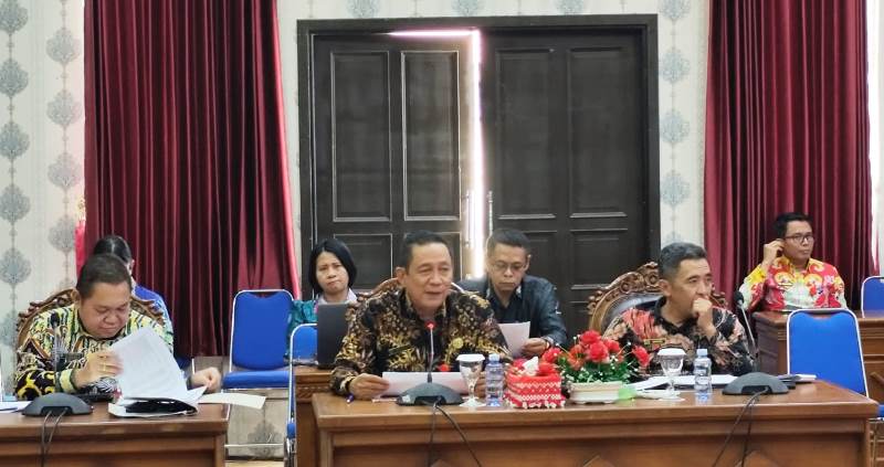 TAPD dan Banggar DPRD Gelar Rapat Kerja Bahas KUA-PPAS Perubahan Tahun 2025